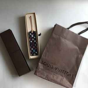📕Genuine Louis Vuitton bookmark
